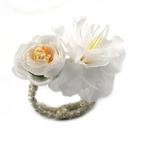 Bracelet spécial Mariage fleurs blanches
